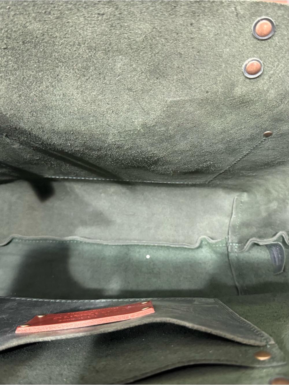 Portland Leather Evergreen Oversize Tote with Brown Handles - Picture 4 of 4